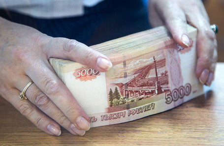 Не облагаемый налогом доход по вкладам в 2022 году вырастет до 85 тысяч рублей